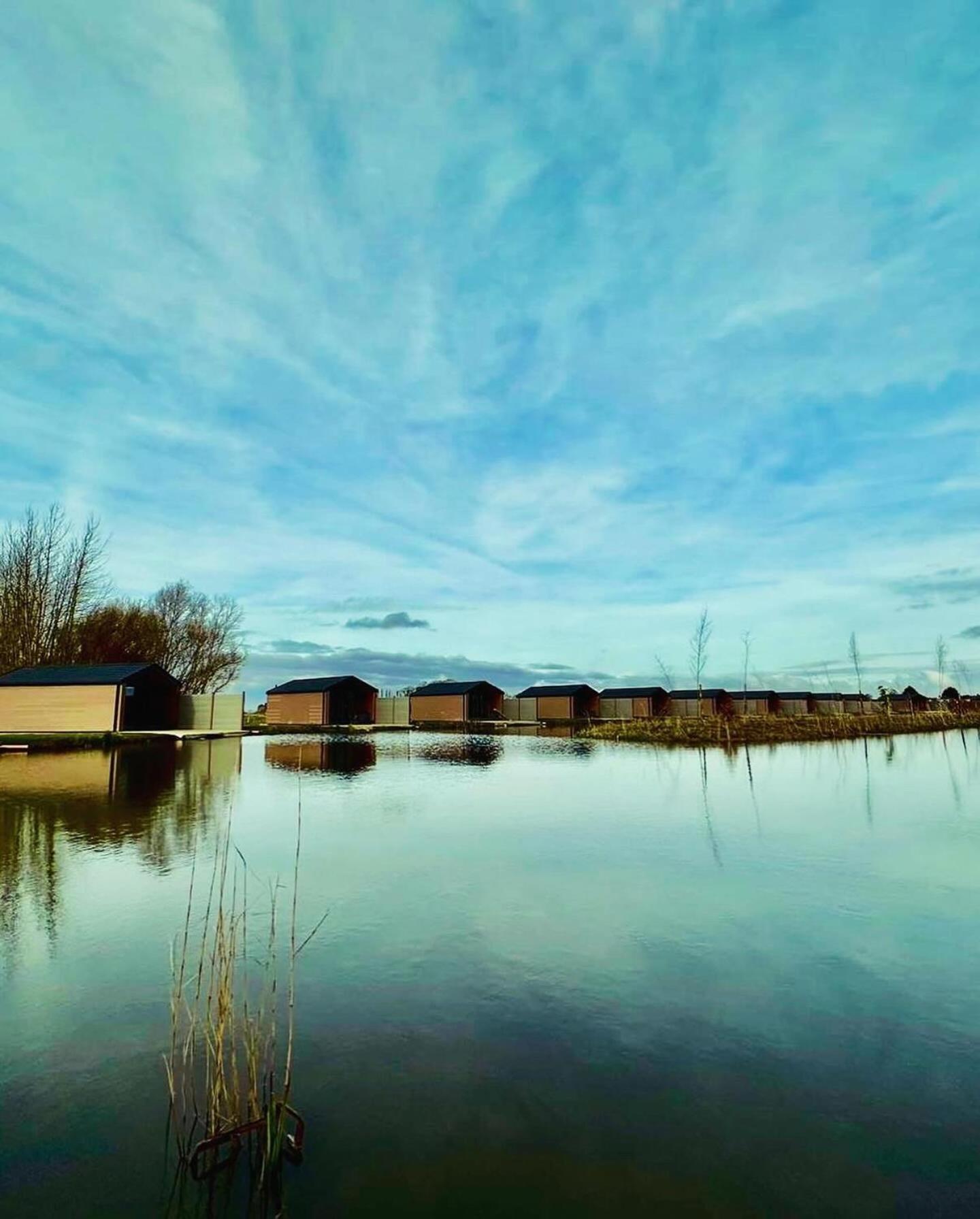 Lakeside Fishing Retreats Boston Chambre photo
